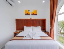 Palm River Hotel