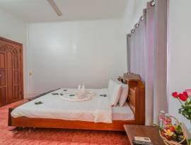 ហ្វាយ រ៉ូស សៀមរាប - Five Rose Siem Reap Hostel