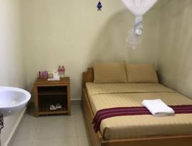 Manel Guesthouse and Restaurant