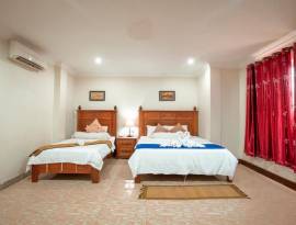 Vanne Hotel